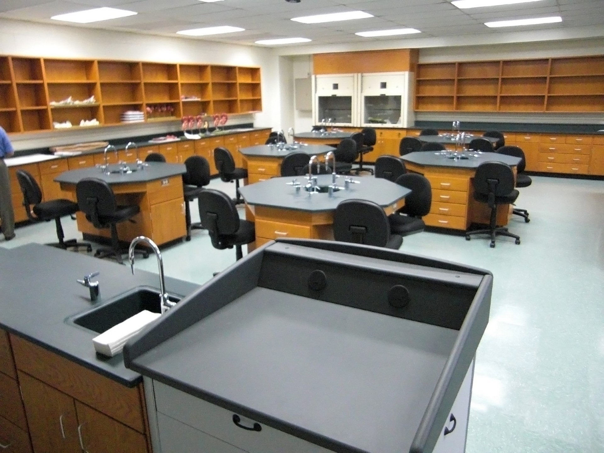 EDISON STATE - SCIENCE LABS